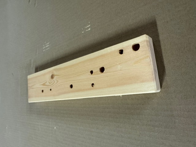 Neiden FB leg Left 303.5x68x18